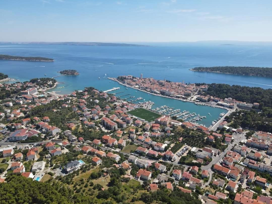 Apartman Belisima Deluxe Supetarska Draga Eksteriør bilde