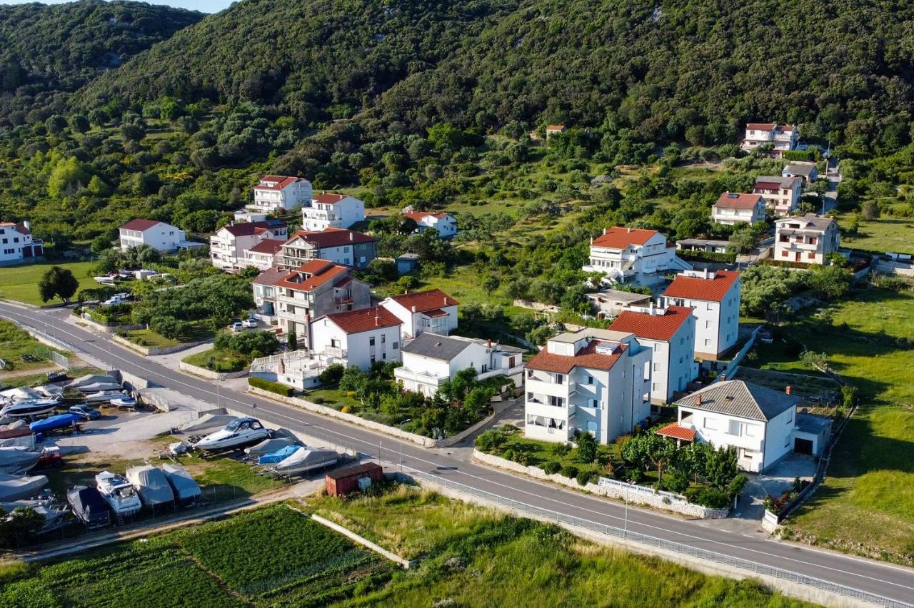 Apartman Belisima Deluxe Supetarska Draga Eksteriør bilde